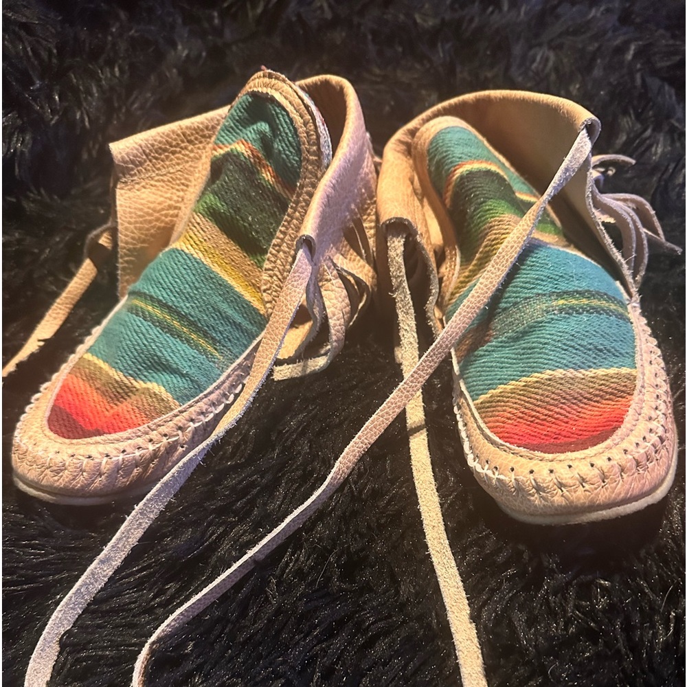 Women’s western leather and fabric Moccasins 6